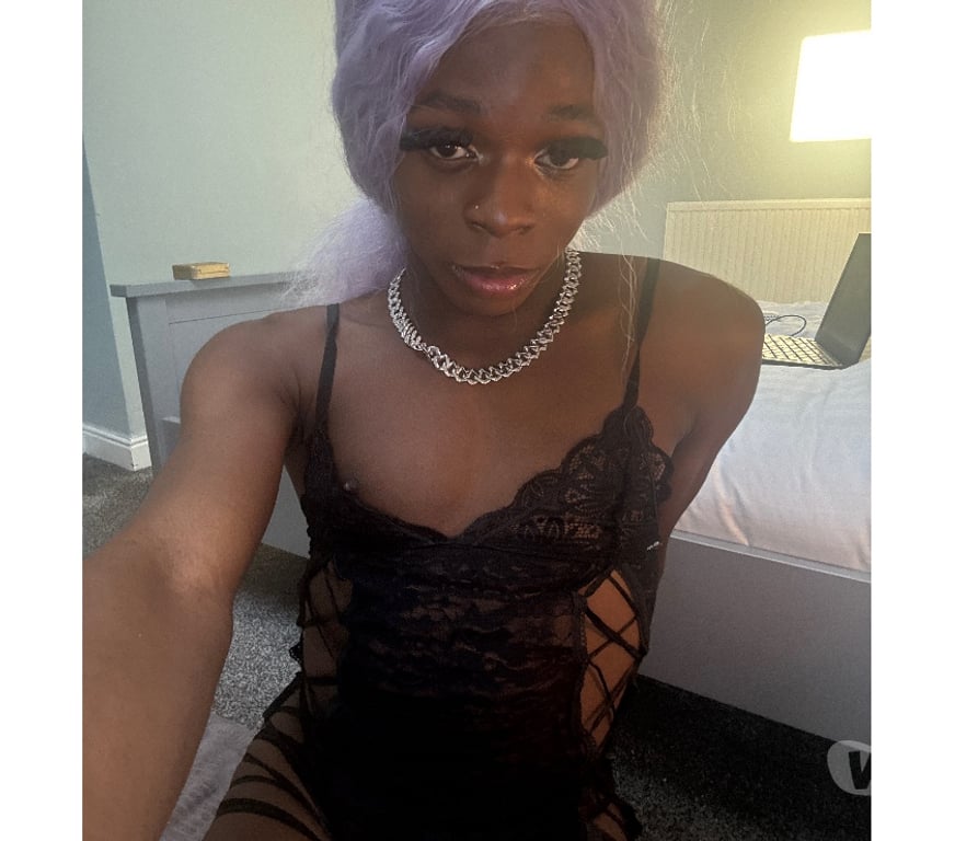  Gay massage Greater Manchester Manchester - Photos for Feminine discrete CD Ladyboy AVAILABLE 24 7