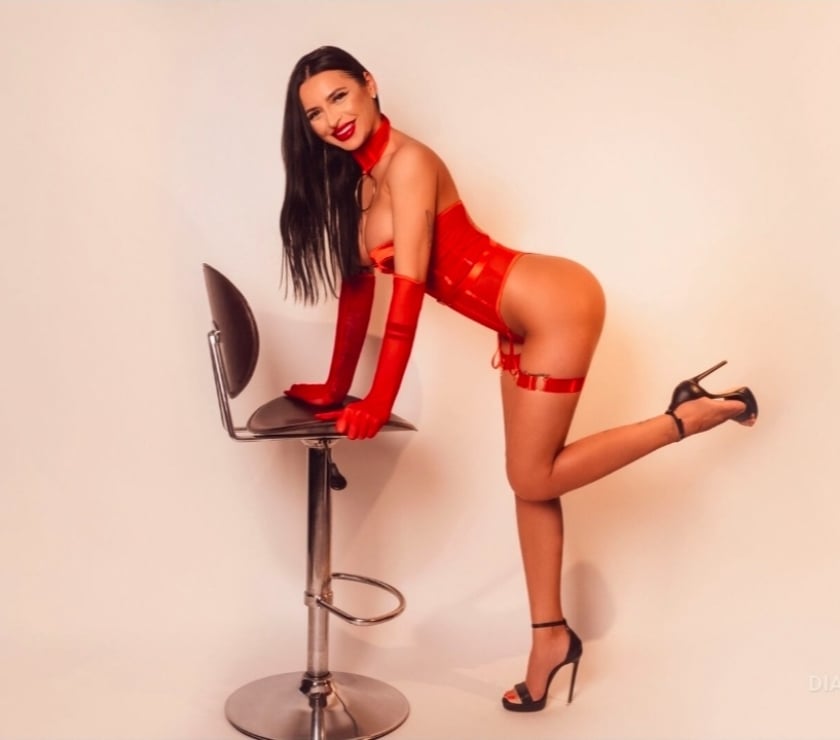 OWO Escorts & Erotic Massage Tilbury Thurrock - Essex - Photos for Ana new party girl