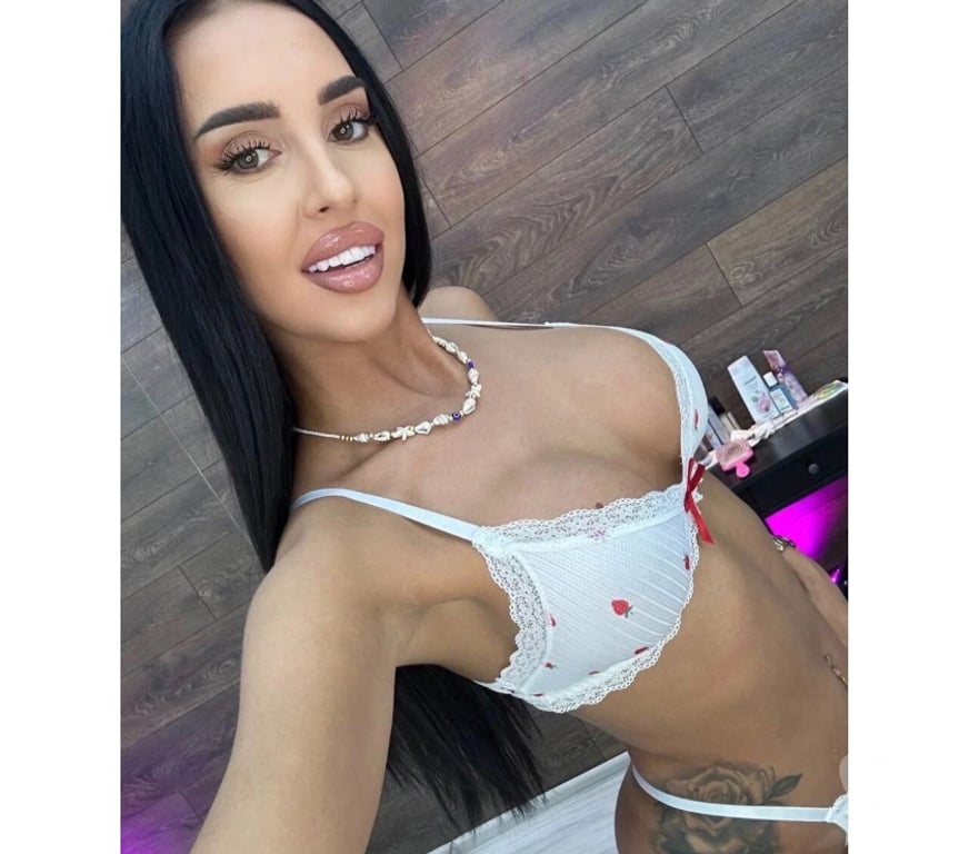 Escorts Buckinghamshire Aylesbury - Buckinghamshire - Photos for 💎KIM K💎 PARTY GIRL 💎