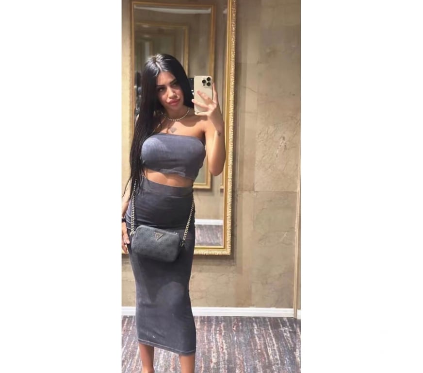 Escorts West Sussex Crawley - Photos for ❤️CRISS NEW IN THE AREA❤️