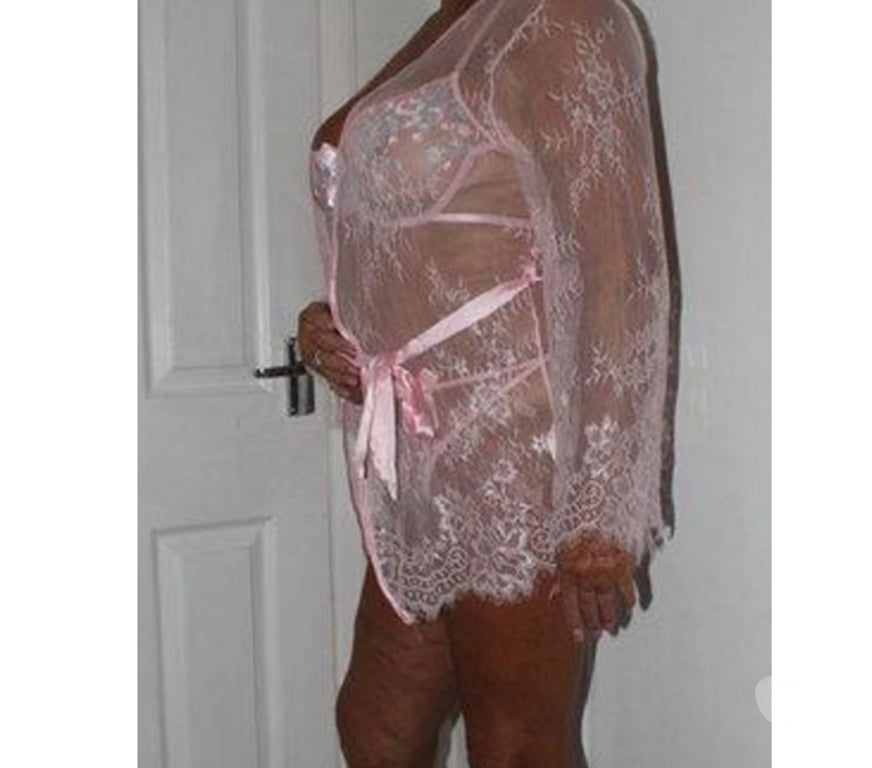 Escorts Bexley Barnehurst - Bexley - Photos for mature busty blonde