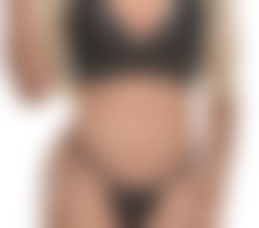 Escorts East London Havering - Photos for ** KELLY IS BACK IN ROMFORD 🔥🔝SERVICE 🔥