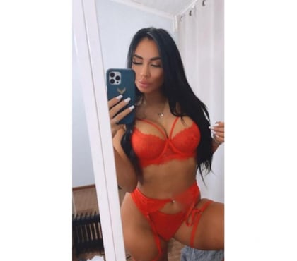 Escorts and Massages Manchester City Centre Manchester - Photos for 💯 REAL!! Gfe . Owo. 🫦🥂Party girl🫦