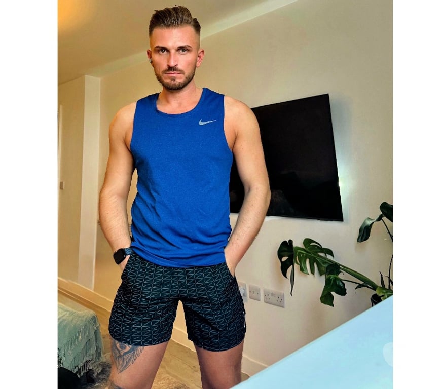  Gay massage Greater Manchester Manchester - Photos for Hey guys! 🔥 My name is Connor.