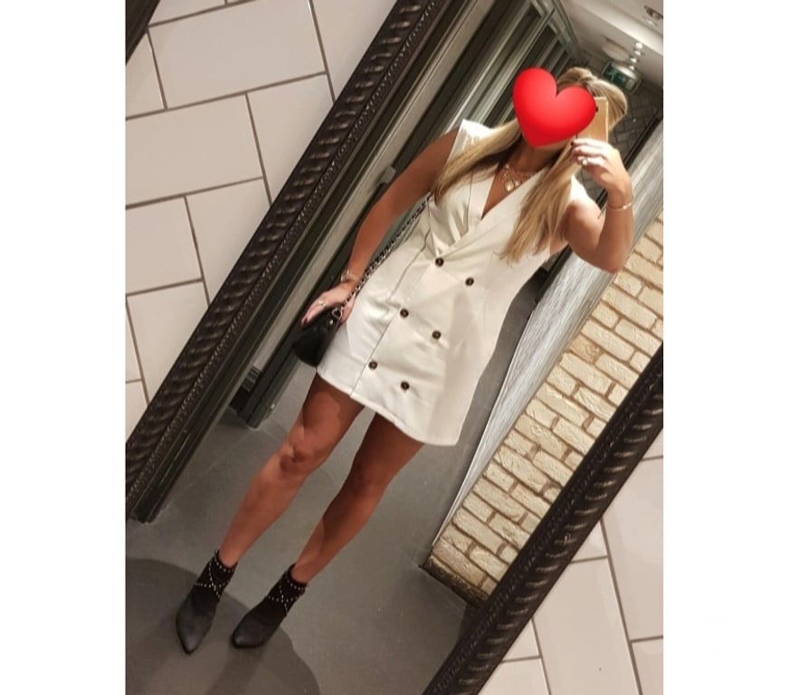 Escorts Greater Manchester Tameside - Photos for British Tall Stunning Blonde