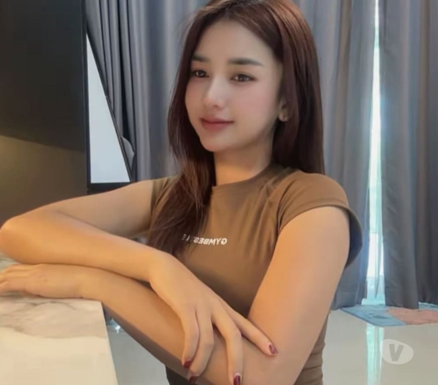 Escorts East London Aldgate East Station - East London - Photos for 🔝07495383370🔝HOTTEST🍒Party🍒Aldgate East Station