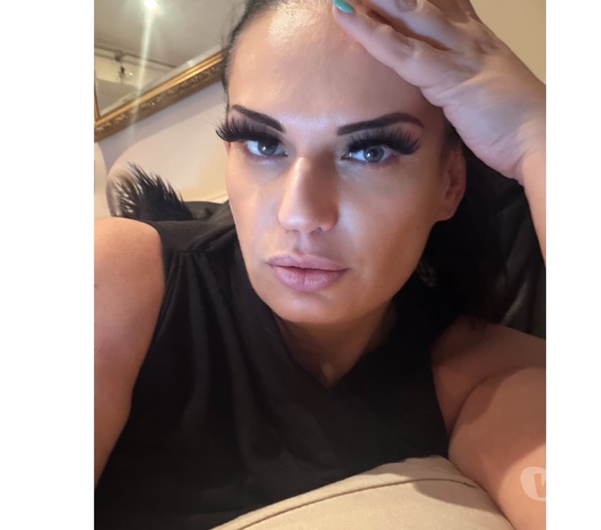 Escorts East London Canning Town - East London - Photos for WOTCHA! Best MILF in London - British English, aged 46