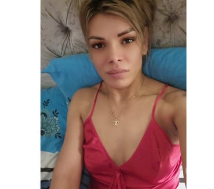 Escorts Ilford Redbridge - Photos for Debora 💋Sweet Smile, Wild Heart, Ready to play😈
