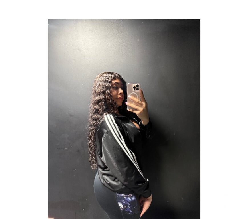 Trans Escorts North London Barnet Gate - Barnet - Photos for 🔥DOMINATRIX HOT YOUR BEST OPTION IN UK🔥+44 7440 340437