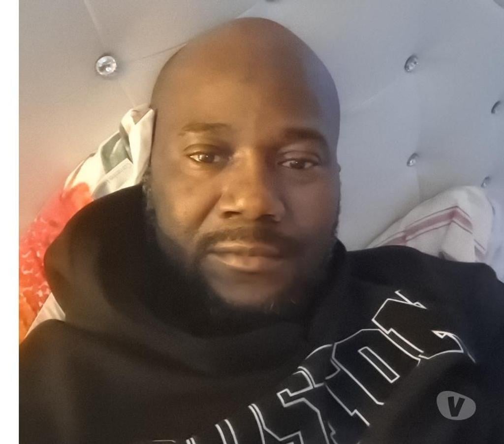 make friends online Essex Southend-on-Sea - Photos for escort and massage