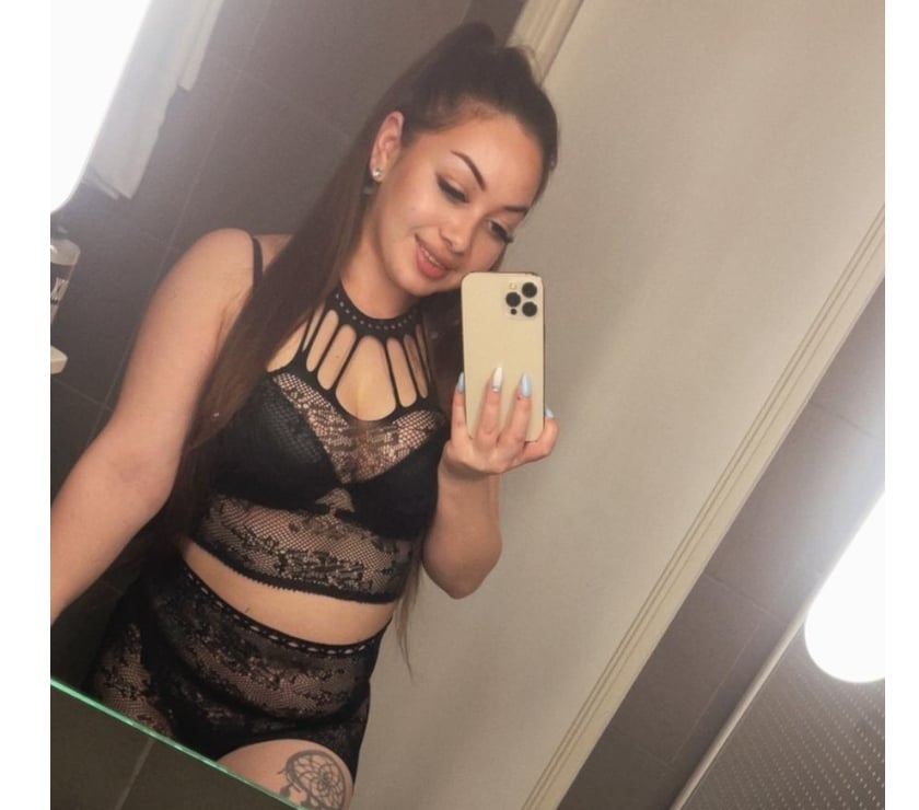  Escorts & Erotic Massage Heathrow Hillingdon - Photos for I'm 100% REAL and BEST OWO 🤤‼️
