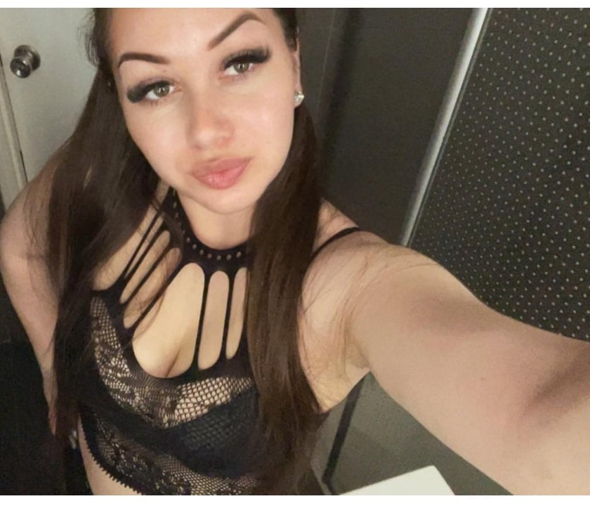 Escorts West London Hillingdon - Photos for I'm 100% REAL and BEST OWO 🤤‼️