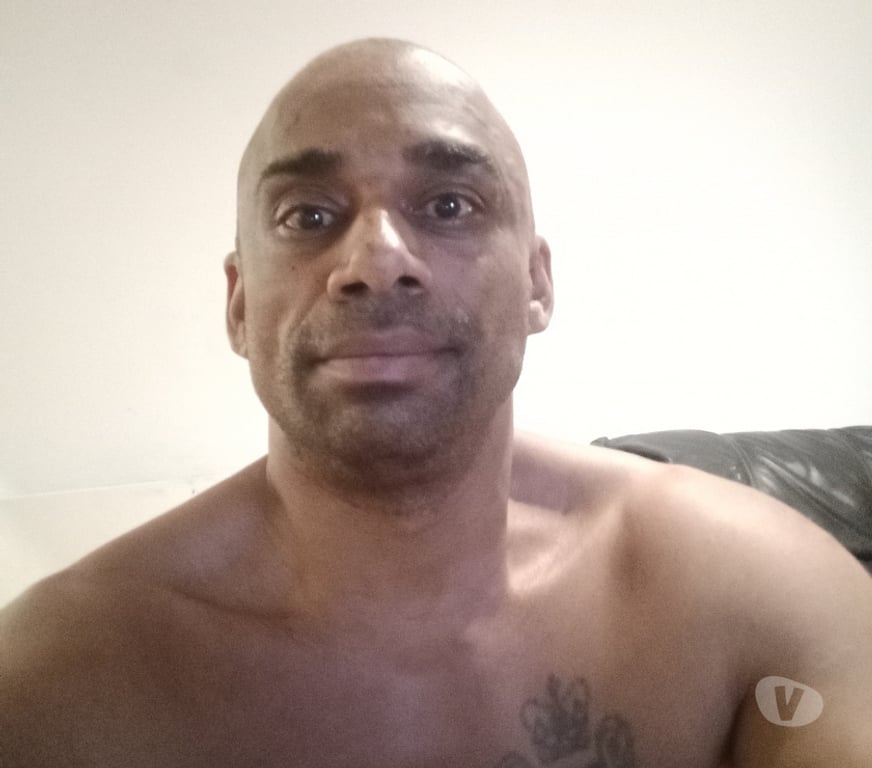 Escorts Greater Manchester Salford - Photos for Male to male massages and escort service