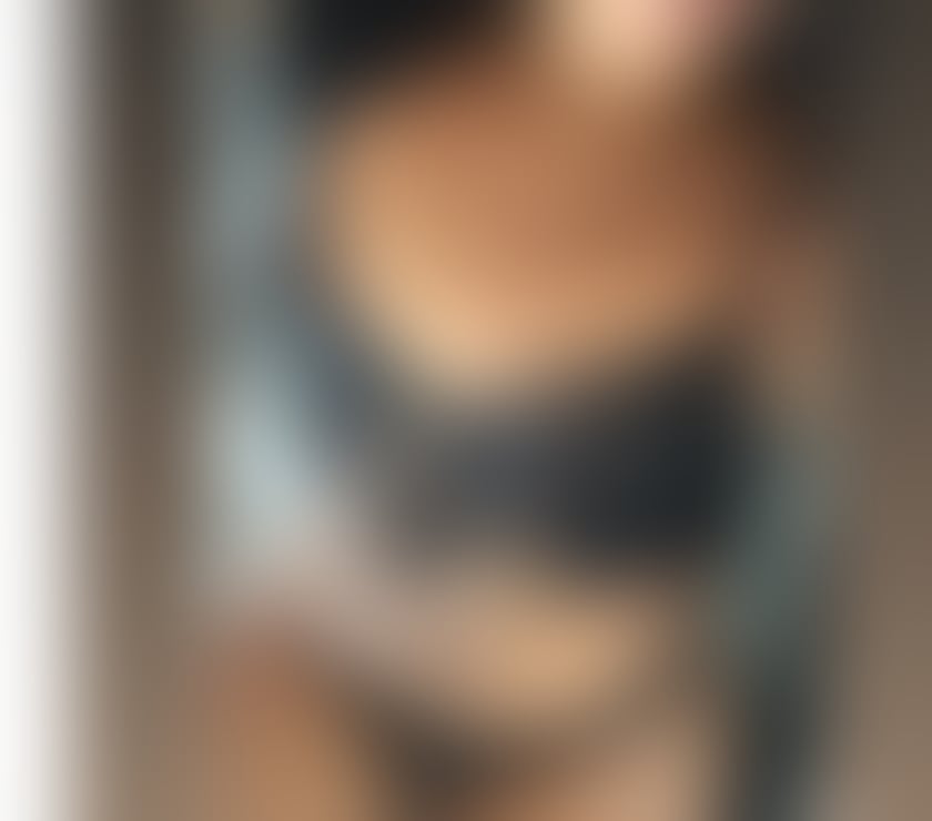 Escort Staple Hill South Gloucestershire - Photos for Honey caramel for all your needs