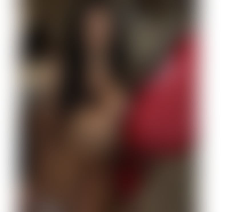 Luton Town Centre - Luton — Hello ❤️ new in town ❤️ PARTY GIRL ❤️