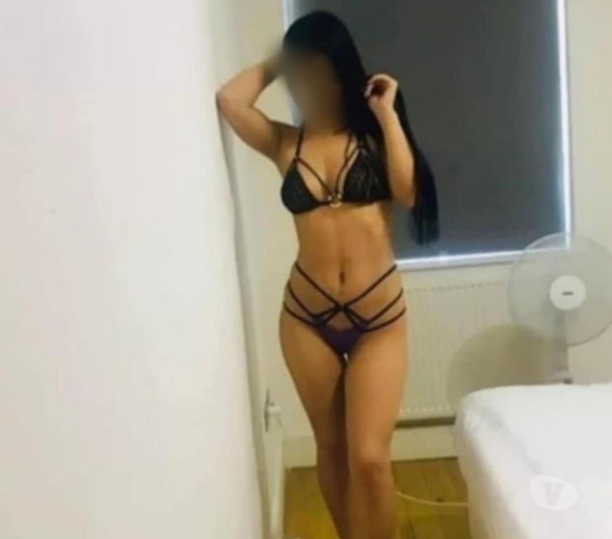 Escorts Gloucestershire Cheltenham - Photos for Two Girls Best Service Available