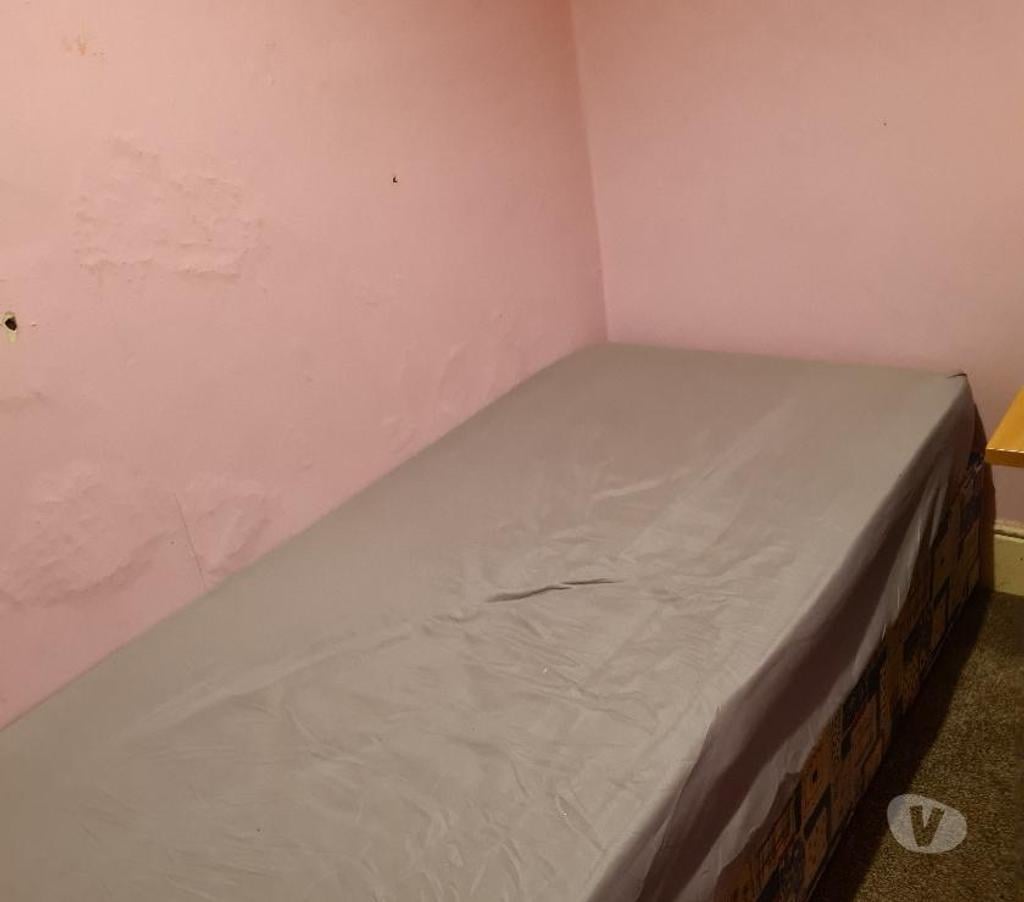 room to let County Durham Hartlepool - Photos for A single bed room in a 3 bedroom