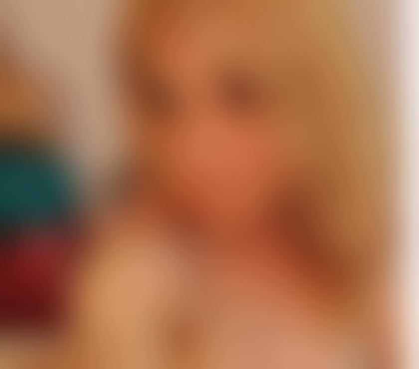 Trans Escorts Stratford East London - Photos for LIFESTYLE COMPANION EXTRAORDINAIRE !