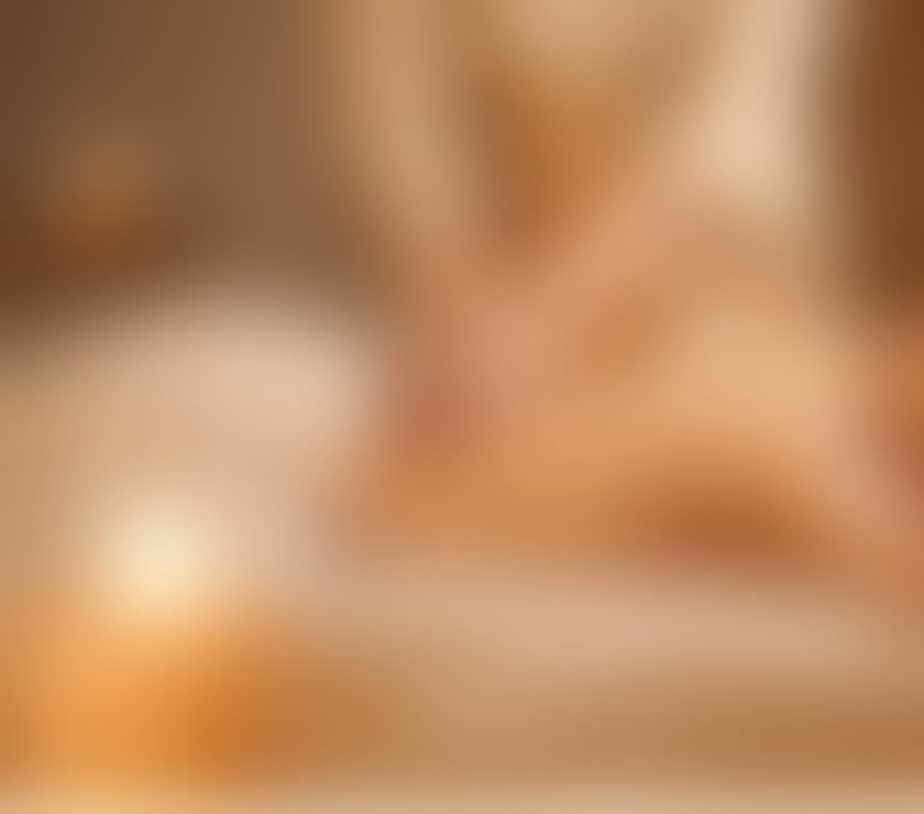 Escorts West Yorkshire Kirklees - Photos for Full body oils relaxing massage