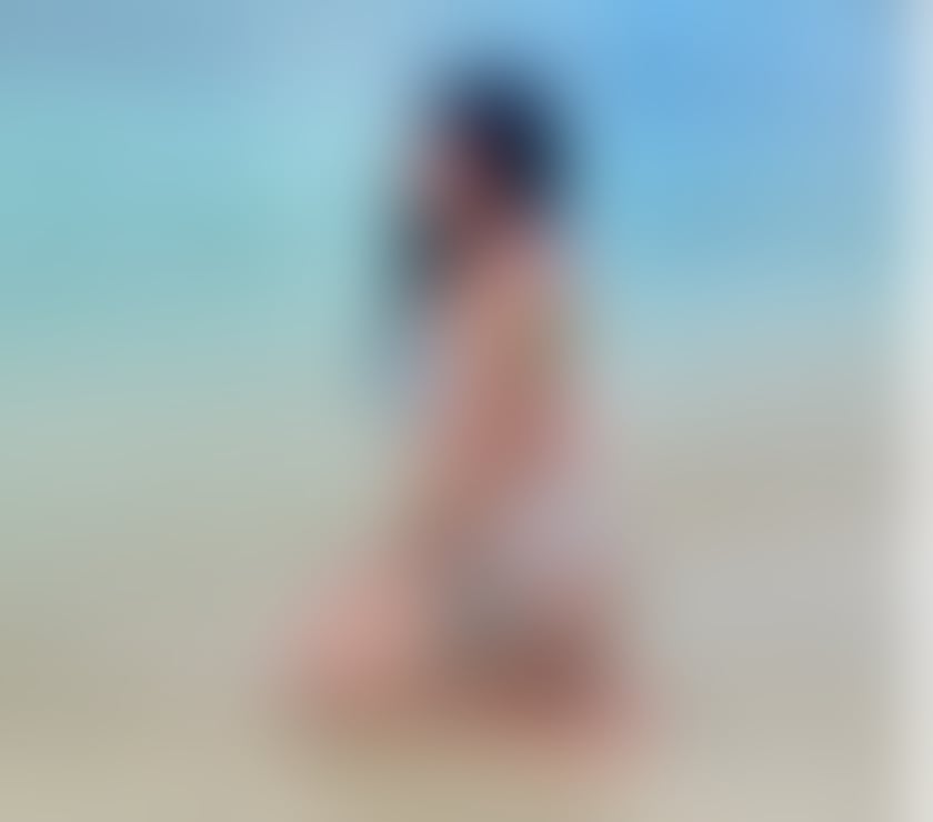 Escorts East London Canary Wharf - East London - Photos for Chloé sweet GFE and PARTY girl