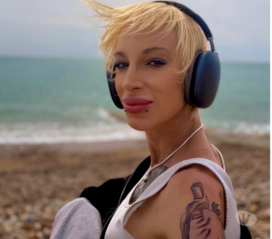 Trans Escorts East Sussex Brighton - Photos for AYA Creator content xxl x