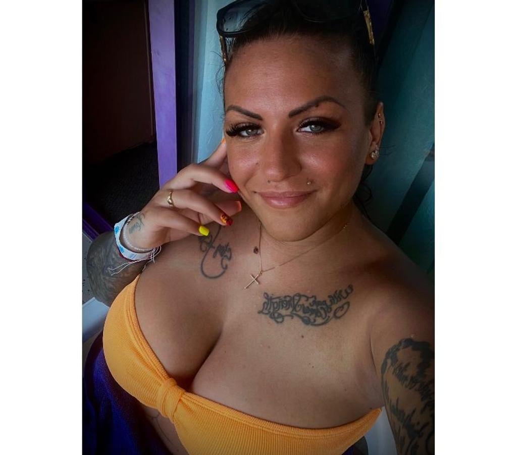 Escorts Greater Manchester Manchester - Photos for Nice relaxing Massage ,Tantrick , Lingam , Hot Massaga oil