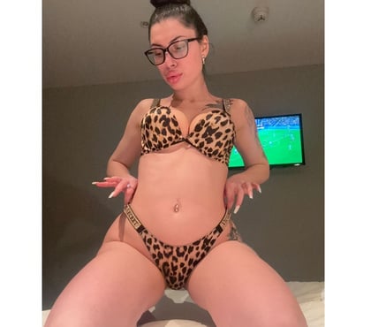 Photos for Real pics 🩷FULL SERVICE😍party girl🩷ip2 ip4 ip11