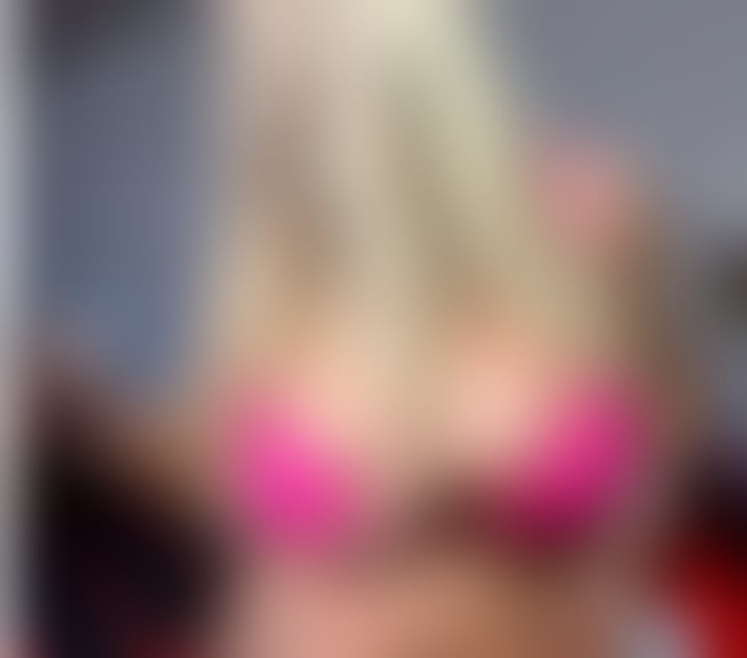  Escorts Belfast City Centre (South) Belfast - Photos for Playful mistress new in town