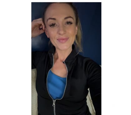 Adult Entertainment London Bridge Station Central London - Photos for Petite Scottish Babe Next Door 🍑