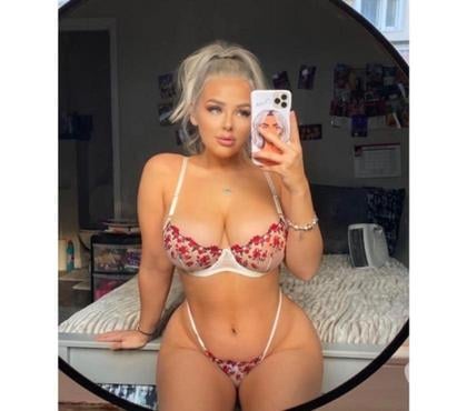 Escorts Edinburgh Old Town Edinburgh - Photos for HOT 21 Year Old❤️🥰Horny And Love ❤️ PARTY