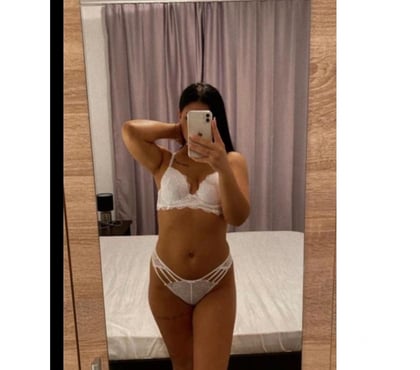  Escorts Rochester Medway - Kent - Photos for New in town sensual😘❤️ and 🥳🥳 real 1©©%