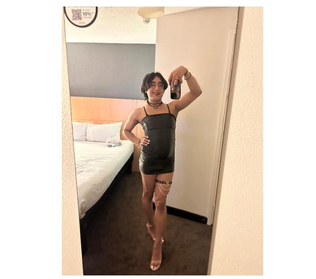 Trans Escorts East London Canning Town Station - East London - Photos for 💕Sunday & Monday 💕Sexy Trans Girl ❤️
