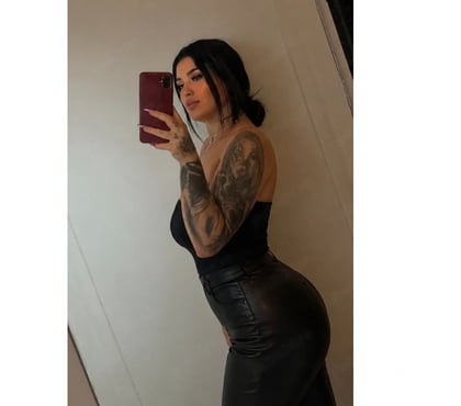  Escorts & Erotic Massage Colindale North West London - Photos for Hi my name is Rebecca 😘😘