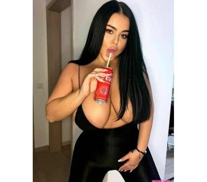 Escorts and Massages Hanley Stoke-on-Trent - Photos for HELLO I'M LORA NEW GIRL IN YOUR TOWN BEST SERVICE