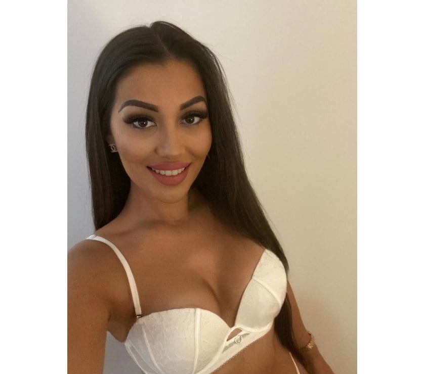  Escorts & Erotic Massage Birmingham City Centre Birmingham - Photos for Elegant, Cultured x GFE and PSE