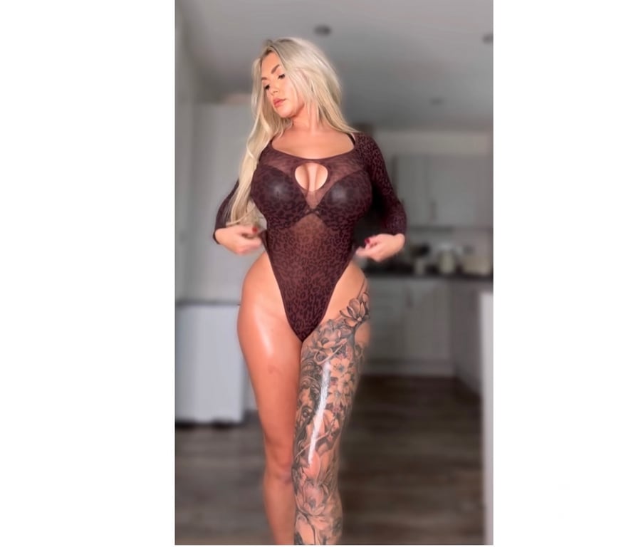 Escorts West London Hillingdon - Photos for New in town❤️party girl