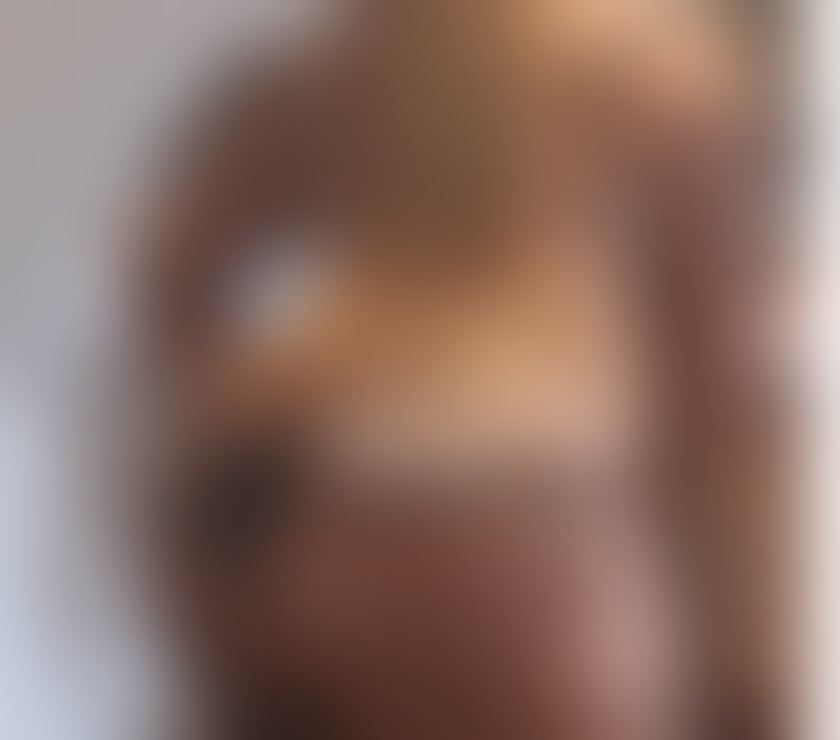 Escorts Caernarfon Gwynedd - Photos for Ebony Sweet Monique for the discerning Gents