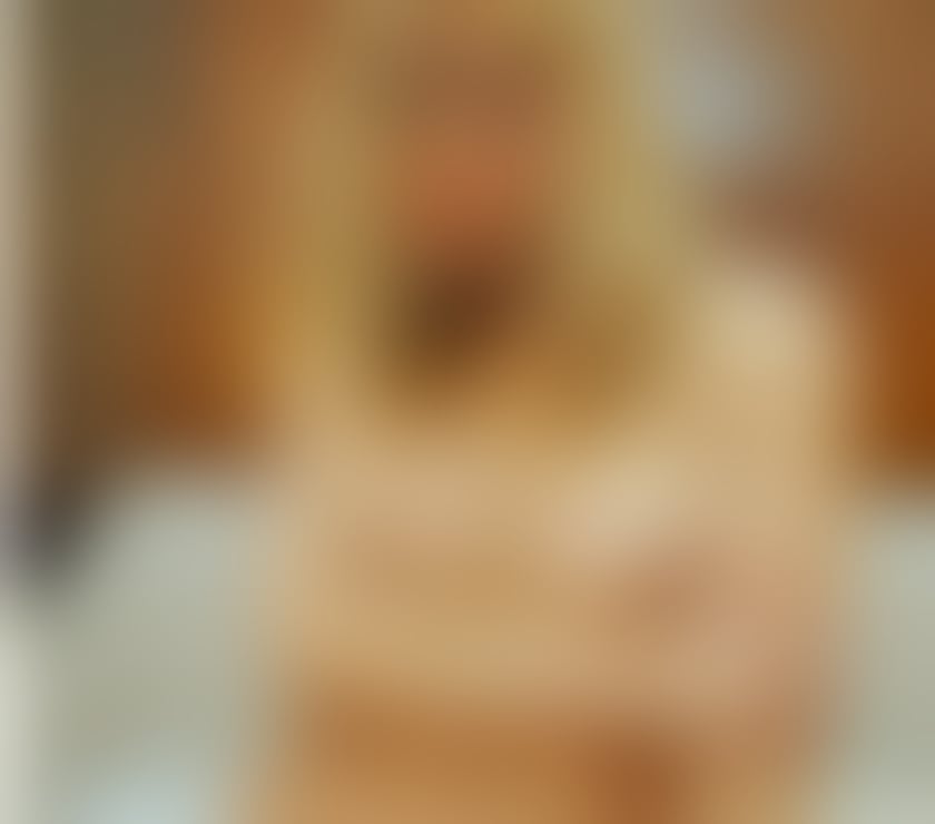 Trans Escorts Newport City Centre Newport - Wales - Photos for LIFESTYLE COMPANION EXTRAORDINAIRE !