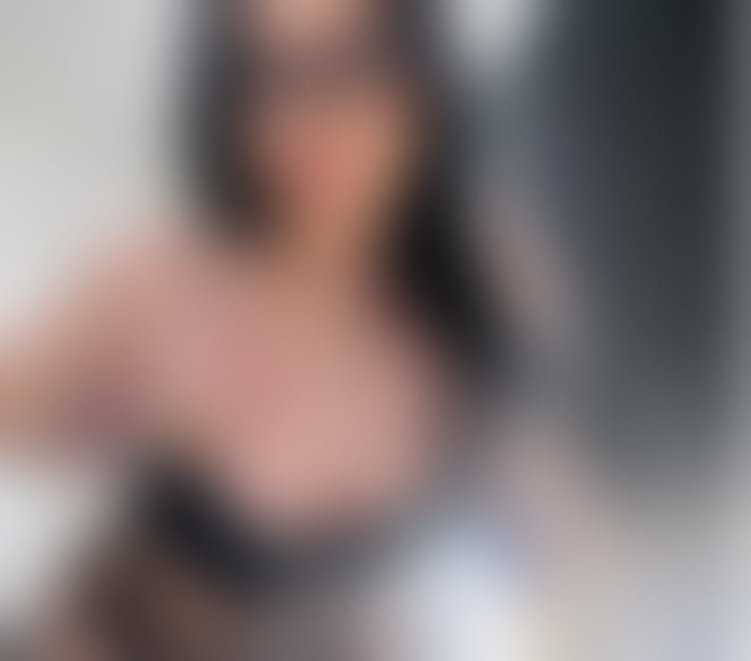 Escorts East London Havering - Photos for SEXY 🥰BRUNETTE AVAILABLE IN TOWN🔥07585794290