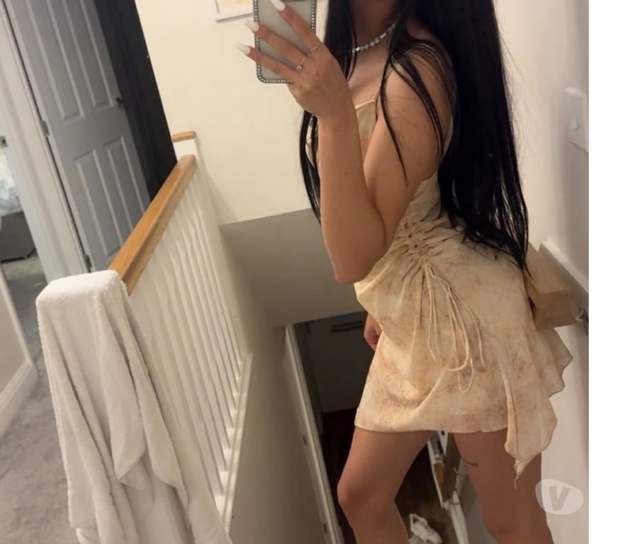 Escorts Devon Exeter - Photos for SEXY 🥰BRUNETTE AVAILABLE IN TOWN🔥