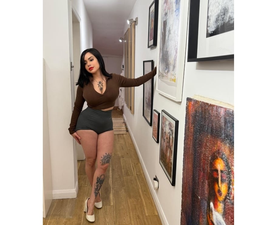 Photos for Antonella hot 🔥🍒