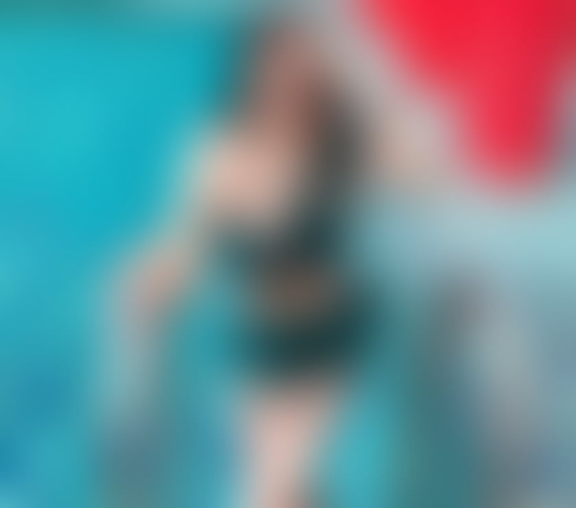  Escorts Stratford Station East London - Photos for 07526165255📍Stratford😍 Escort Massage💖NEW