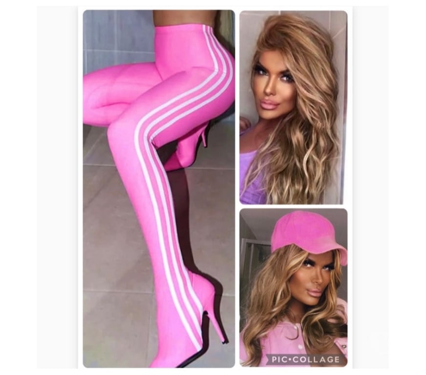Adult Entertainment West Midlands Birmingham - Photos for British trans Morgan