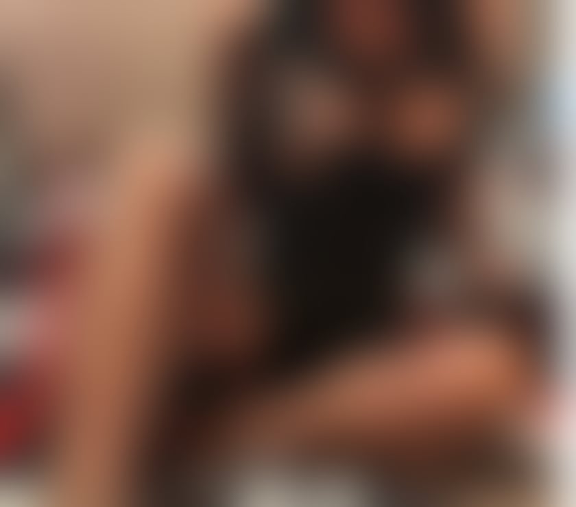Escorts Aldgate East East London - Photos for Mature Busty Bonnie