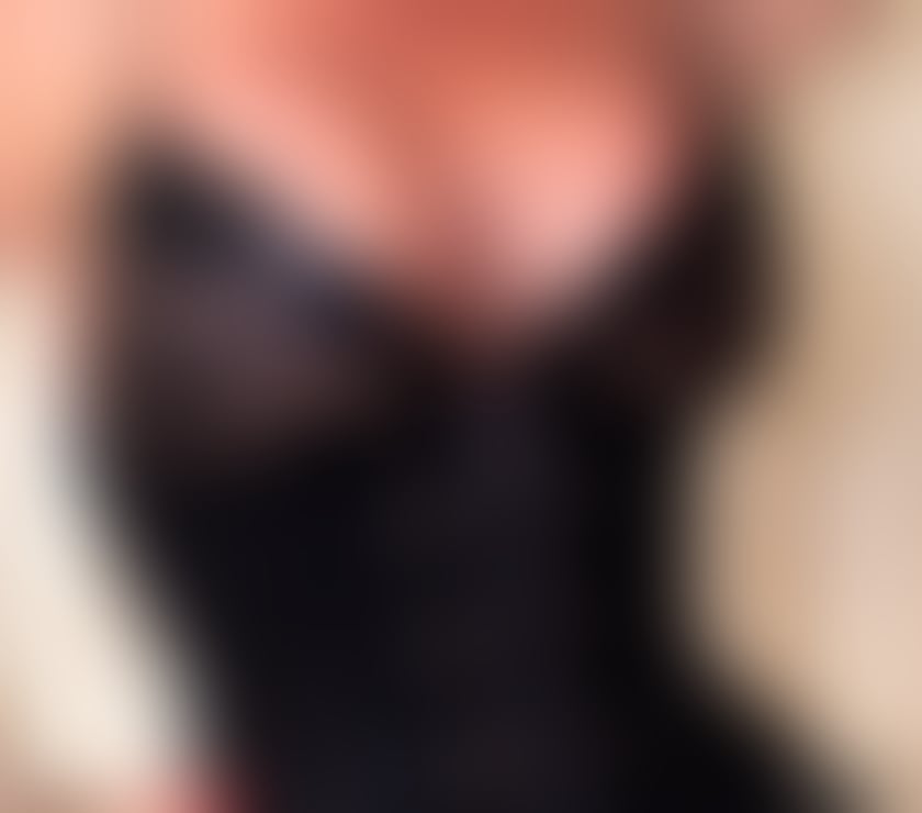 Escorts East London Aldgate East - East London - Photos for Mature Busty Bonnie