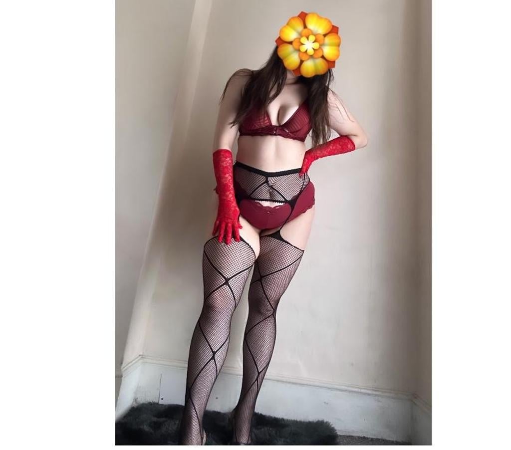 Escorts South East London East Croydon (Tramlink) Station - South East London - Photos for CURVY OLIVIA IN CROYDON X 15 mins £50, 30 mins £60