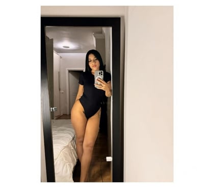 Escort Walsall Town Centre Walsall - Photos for ITALIAN GIRL IN TOWN PARTY outcall🥳