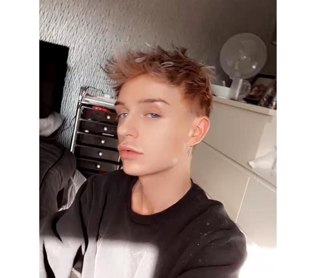  Gay massage Shropshire Telford and Wrekin - Photos for Josh – 23, Top Escort | Telford & Manchester