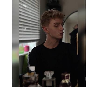  Gay massage Telford Telford and Wrekin - Photos for Josh – 23, Top Escort | Telford & Manchester