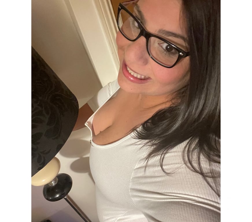 Escorts Belfast Belfast City Centre (South) - Belfast - Photos for New girl in town only outcall